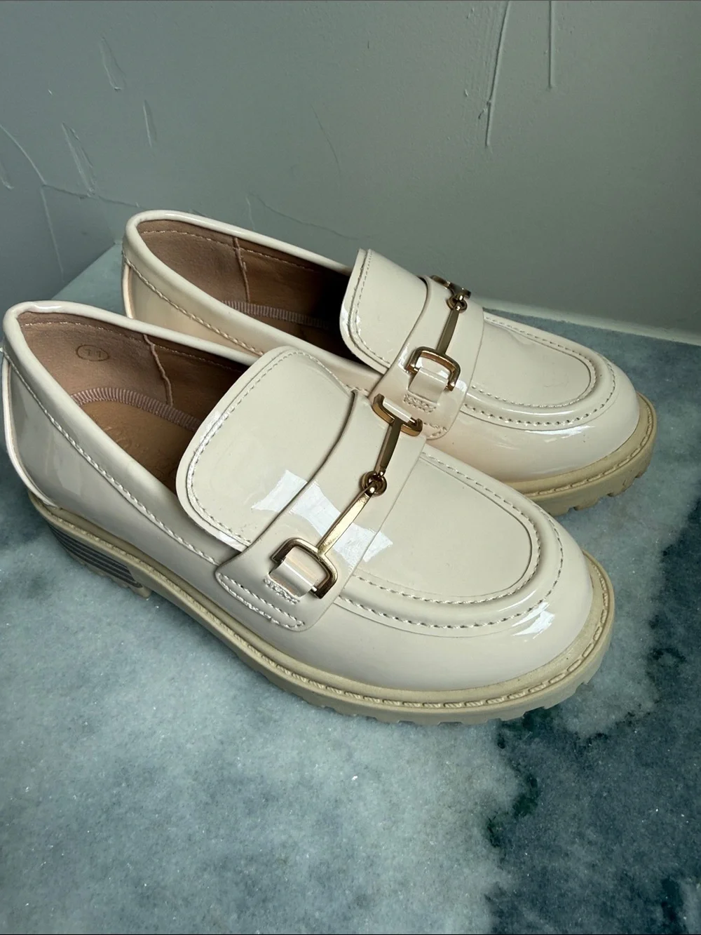 Girls Platform Patent Loafer with Gold Bit Hardware
